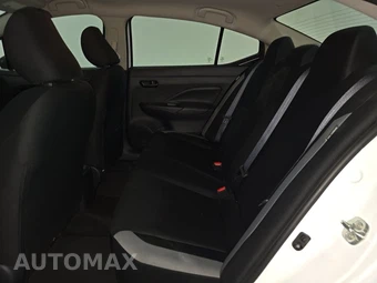 2025 Nissan Versa S – miniatura 13