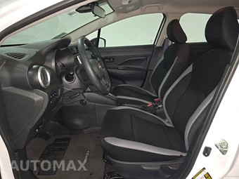2025 Nissan Versa S – miniatura 7