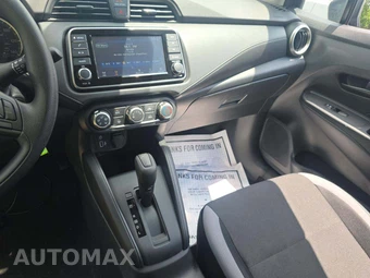 2025 Nissan Versa S – miniatura 10