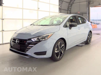 2025 Nissan Versa SR