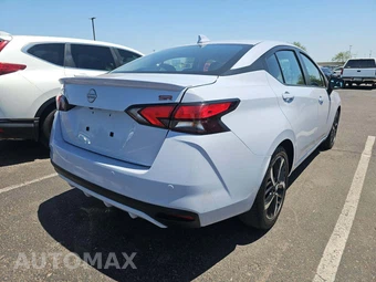 2025 Nissan Versa SR – miniatura 3