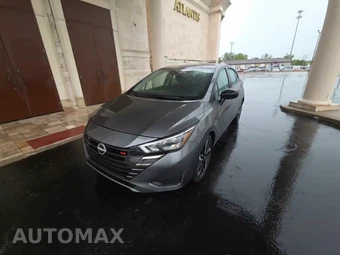 2025 Nissan Versa SR