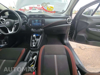 2025 Nissan Versa SR – miniatura 19