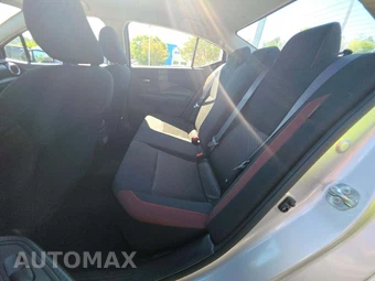2025 Nissan Versa SR - miniatura 13