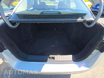 2025 Nissan Versa SR - miniatura 14