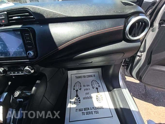2025 Nissan Versa SR – miniatura 19