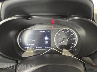 2025 Nissan Versa SR - miniatura 12