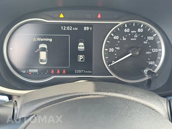 2025 Nissan Versa SV - miniatura 12