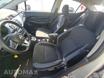 2025 Nissan Versa SV - miniatura 7