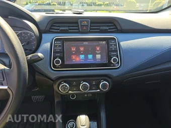 2025 Nissan Versa SV - miniatura 7