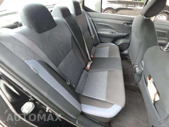 2025 Nissan Versa SV – miniatura 16