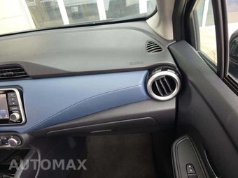 2025 Nissan Versa SV – miniatura 19