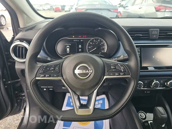 2025 Nissan Versa SV - miniatura 10