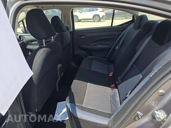2025 Nissan Versa SV – miniatura 13
