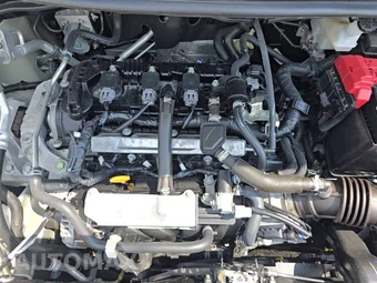 2025 Nissan Versa SV – miniatura 22