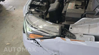 2025 Nissan Versa SV - miniatura 29
