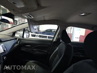 2025 Nissan Versa SV – miniatura 19