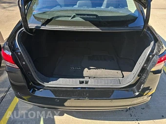 2025 Nissan Versa SV - miniatura 13