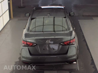 2025 Nissan Versa SV – miniatura 5