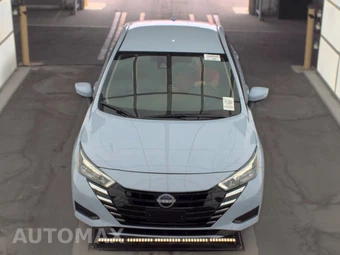 2025 Nissan Versa SV - miniatura 2