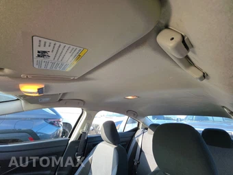 2025 Nissan Versa SV – miniatura 18