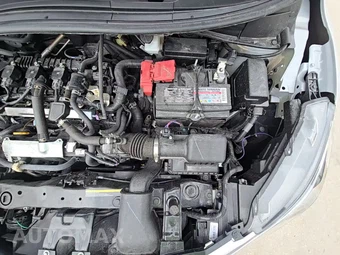 2025 Nissan Versa SV – miniatura 23