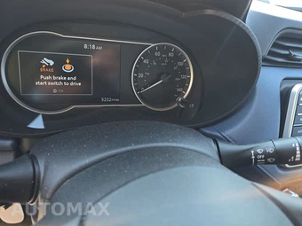2025 Nissan Versa SV – miniatura 18