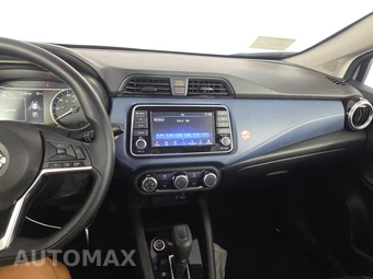2025 Nissan Versa SV - miniatura 11