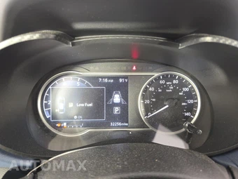 2025 Nissan Versa SV - miniatura 12