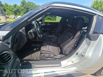 2025 Nissan Z Sport – miniatura 3