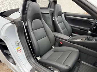 2025 Porsche 718 Boxster Style Edition - miniatura 15