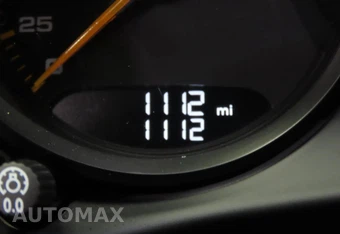 2025 Porsche 718 Cayman GT4 RS - miniatura 8