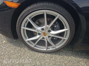 2025 Porsche 718 Cayman - miniatura 18