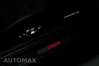 2025 Porsche 718 Spyder RS - miniatura 14
