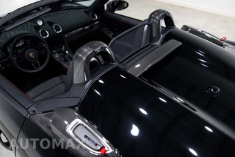 2025 Porsche 718 Spyder RS - miniatura 17