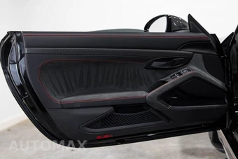 2025 Porsche 718 Spyder RS - miniatura 18