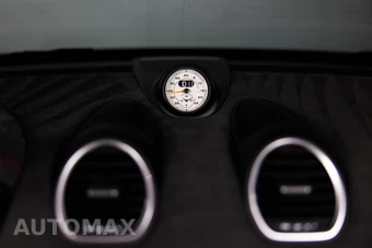 2025 Porsche 718 Spyder RS - miniatura 26