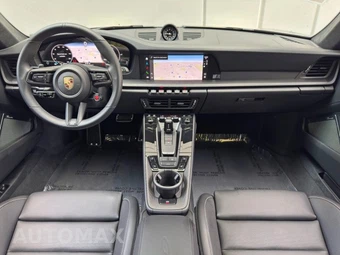 2025 Porsche 911 Carrera 4 GTS - miniatura 11