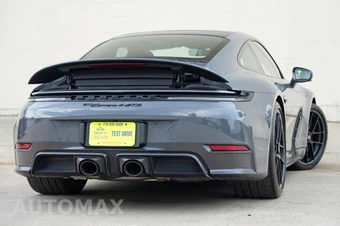 2025 Porsche 911 Carrera 4 GTS - miniatura 4