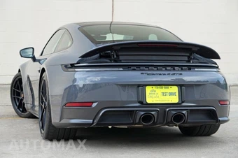 2025 Porsche 911 Carrera 4 GTS - miniatura 5