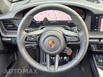 2025 Porsche 911 Carrera 4 GTS - miniatura 17