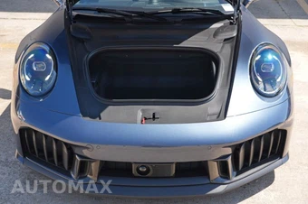 2025 Porsche 911 Carrera 4 GTS - miniatura 6