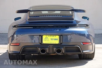 2025 Porsche 911 Carrera 4 GTS - miniatura 8