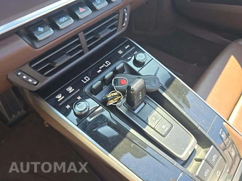 2025 Porsche 911 Carrera Cabriolet – miniatura 8