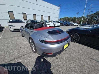 2025 Porsche 911 Carrera Cabriolet – miniatura 2