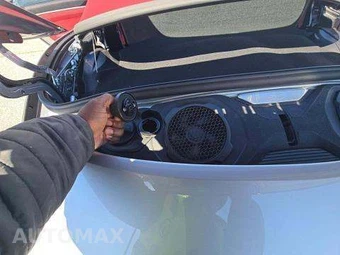 2025 Porsche 911 Carrera Cabriolet – miniatura 23
