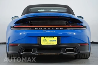 2025 Porsche 911 Carrera Cabriolet - miniatura 8