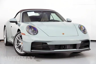 2025 Porsche 911 Carrera Cabriolet - miniatura 2