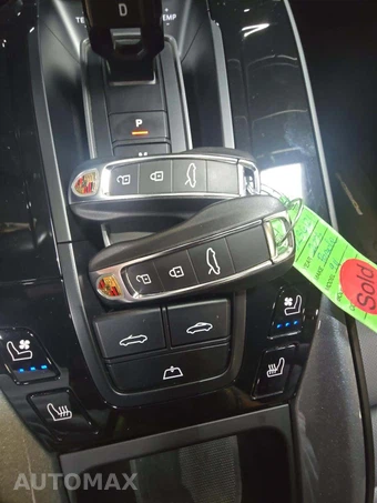 2025 Porsche 911 Carrera Cabriolet - miniatura 8