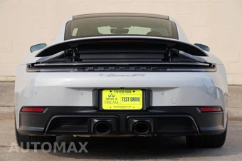 2025 Porsche 911 Carrera GTS - miniatura 8